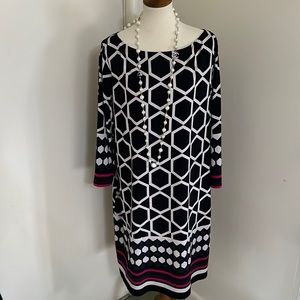 🌷Eliza J- Geometric Print Dress